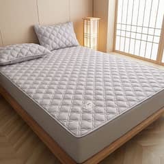 mujy king size bed mattress chahiye