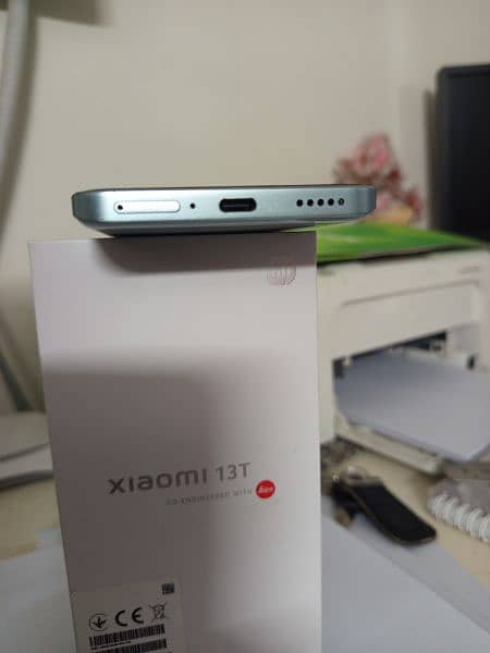 Xiaomi 13T  Meadow Green 12GB RAM 256GB ROM.     Contact #03301522354 8