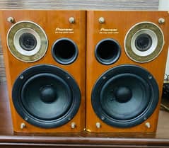 Pioneer Speaker 9inch, 80W , Brown Wood Bass+Stereo 10/10