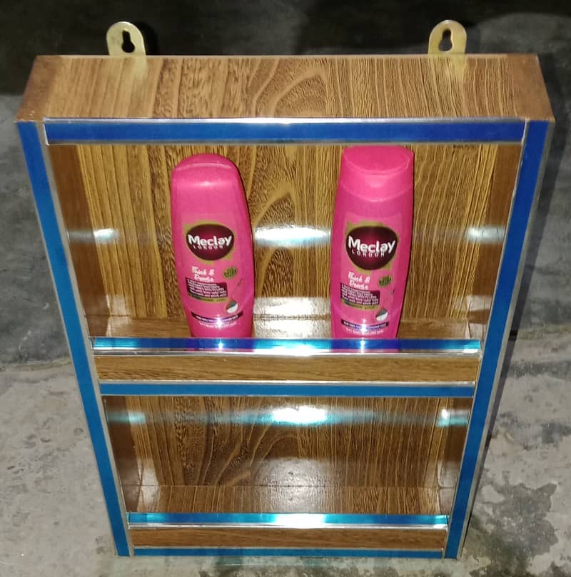 perfume with shempoo and body Asprey holder stand available Hain. . . 5