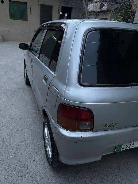 Daihatsu Cuore 2004 5