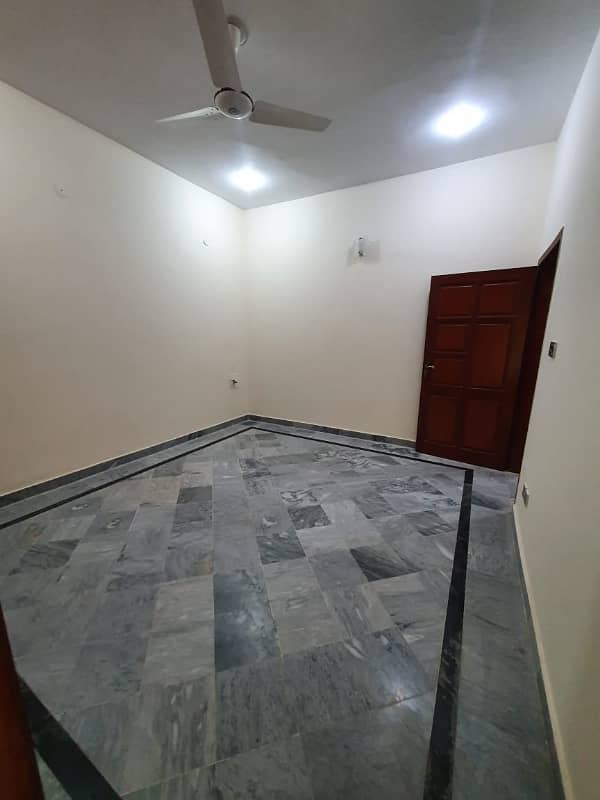 7 Marlas Ground floor All Facilities Meters Separate G-13 5