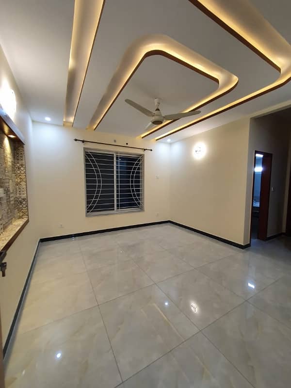 10 Marlas Tile Flooring Upper Portion Near Kashmir Highway G-13/1 8