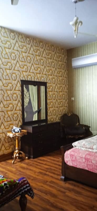 Kanal House In The Cluster Of Noble Families Faisal Town For Sale 4