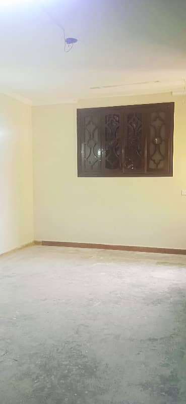 ideal working Space/ Silent Office /IT Office 10 Marla house Easy Approach to Moulana Shoukat Ali Road 3