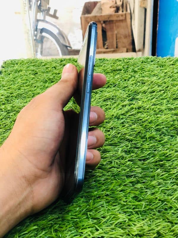 vivo v23e 8/256 gb condition 10/10 1