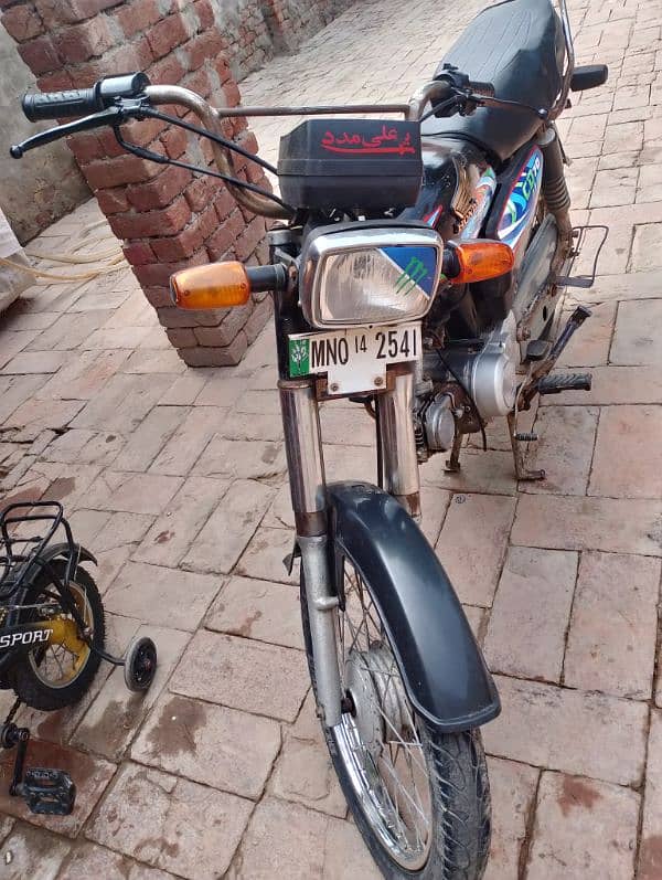 bike for sale 03141714876 contact call ya WhatsApp 2