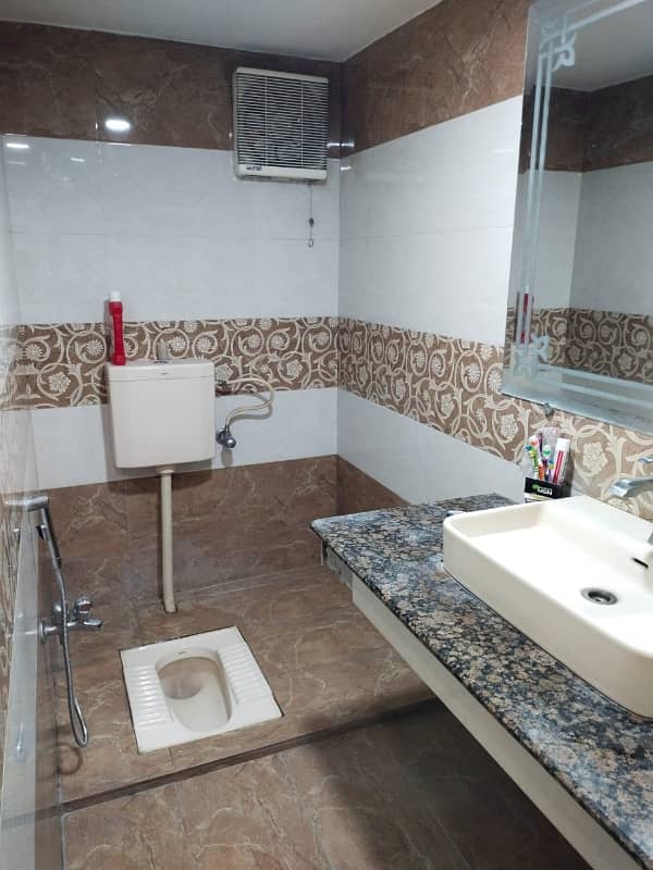 10MARLA FULLY FERNISH SINGLE STOREY HOUSE AWAILABLE FOR SALE IN FASIAL TOWN BLOCK D 0