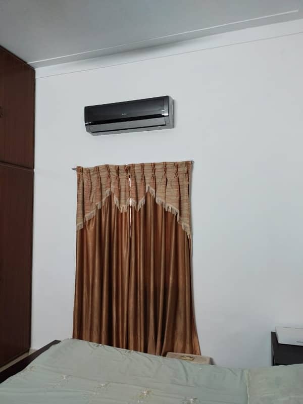 10MARLA FULLY FERNISH SINGLE STOREY HOUSE AWAILABLE FOR SALE IN FASIAL TOWN BLOCK D 10