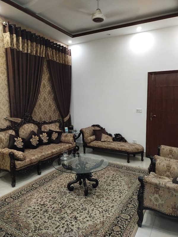 10MARLA FULLY FERNISH SINGLE STOREY HOUSE AWAILABLE FOR SALE IN FASIAL TOWN BLOCK D 15