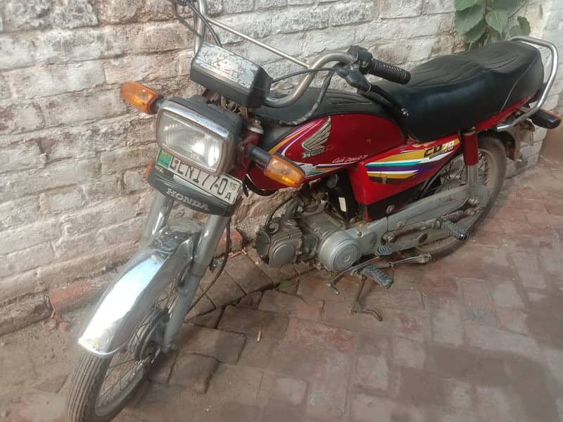 Honda CD 70 2015 3