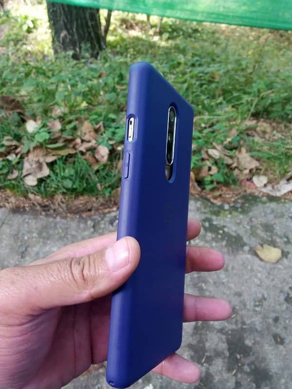 OnePlus 8 4