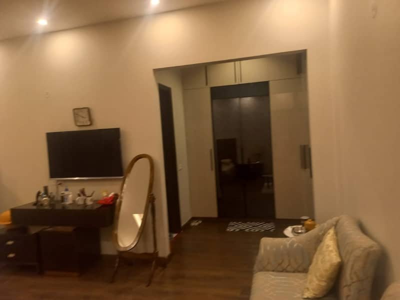 DHA ph 7, Block Z, 2bed Lower Portion Semi Furnished with 8kv Solar Sytem For Rent 3