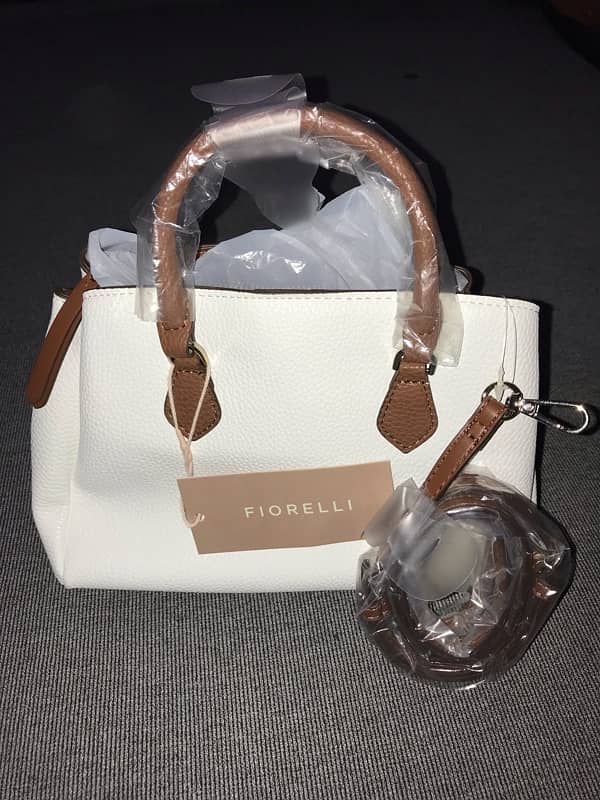 UK’s Branded New Handbag By Fiorelli. 6