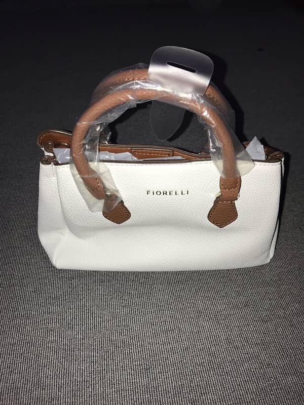 UK’s Branded New Handbag By Fiorelli. 8