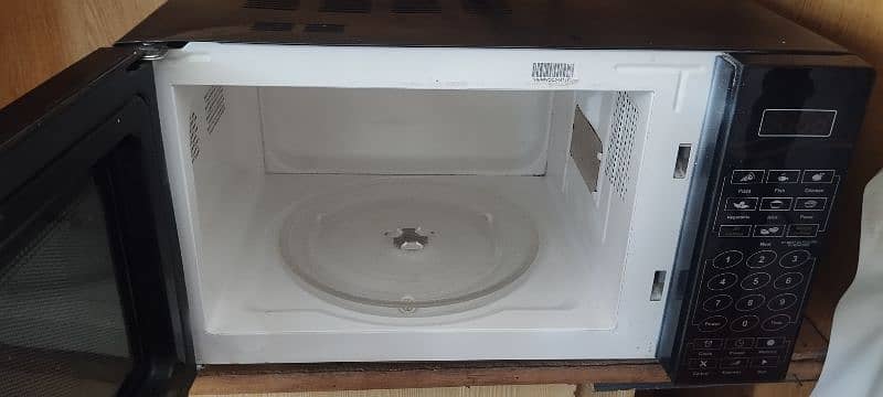 Dawlance microwave for sale 1