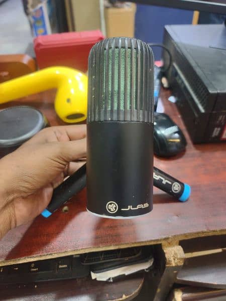 JLab microphone/mic 2