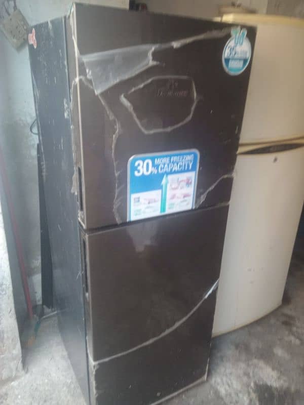 Dawlance Fridge 03077753786 1