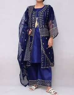 3 Pcs women Stitched Organza Embroidered Suit