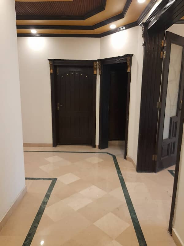 E11 separate gate kanal 3bed ground 11