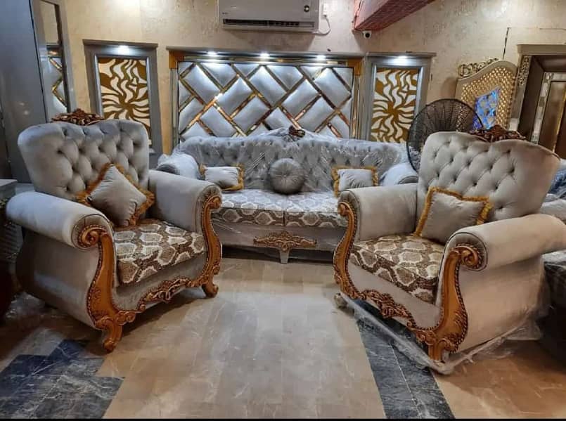 Make your drawing Room Luxury with this beautiful 5 seater Sofa set 0