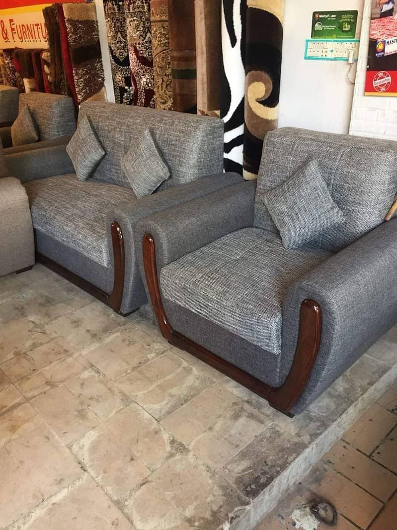 Make your drawing Room Luxury with this beautiful 5 seater Sofa set 13