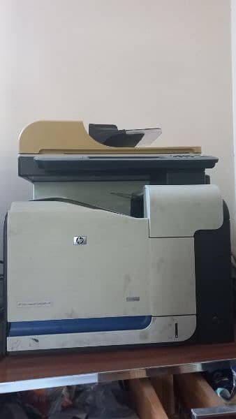 HP colour laser jet CM3530fs mfp modal 2