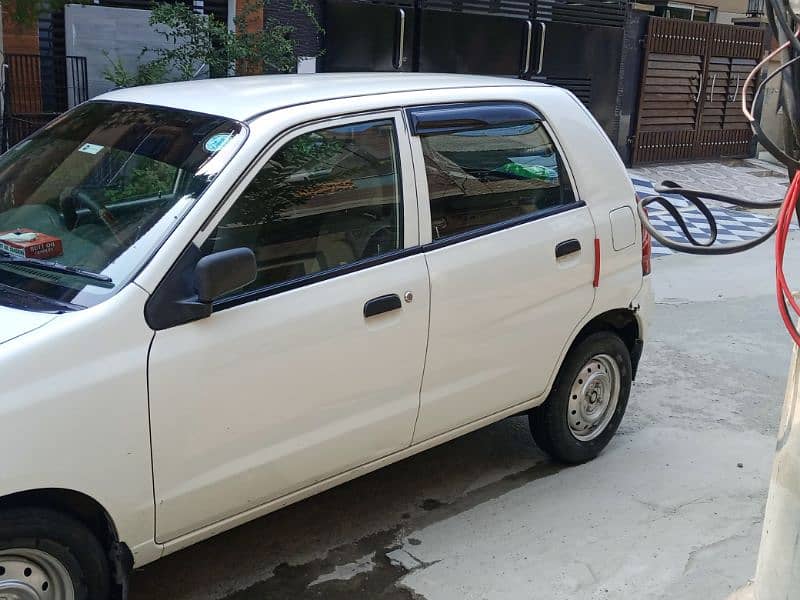 Suzuki Alto 2010 4