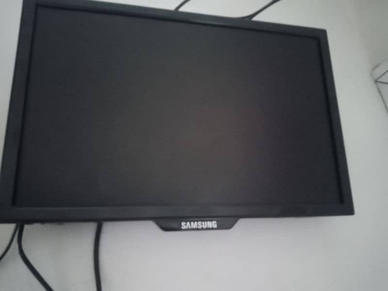 22 inch led in new condition no falt 0