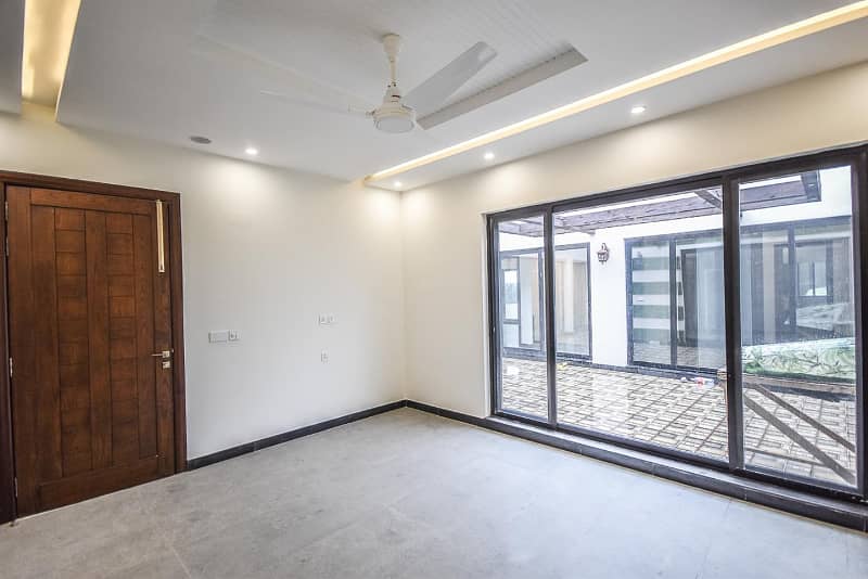 One Kanal Owner Built Luxury Upper Portion Available For Rent Near Park 20