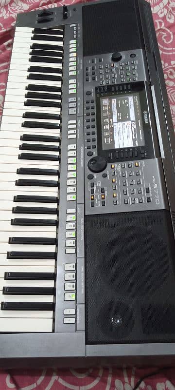 Yamaha PSR S770 Professional Yamaha Piano Keyboard Casio Roland Korg 3