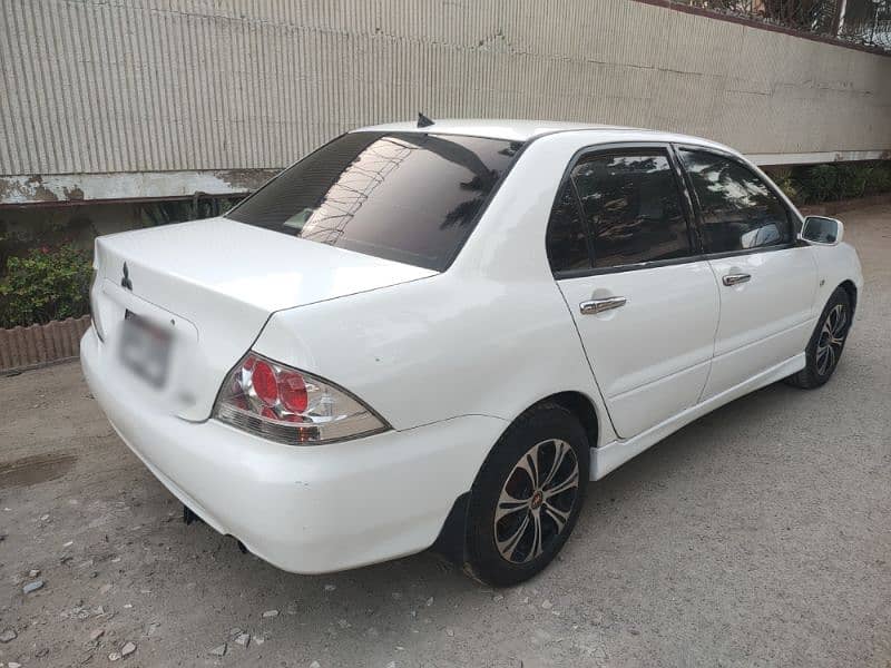 Mitsubishi Lancer 2006 GLX 1.6 Automatic SR 6