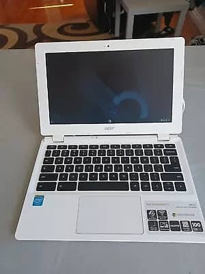 Acer CB3-111 Windows 10 Chromebook 0