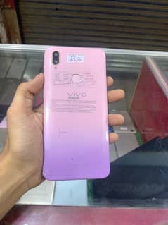 VIVO V11 0