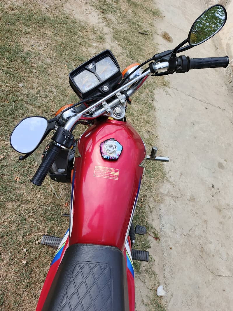 Honda CG 125 2022 3