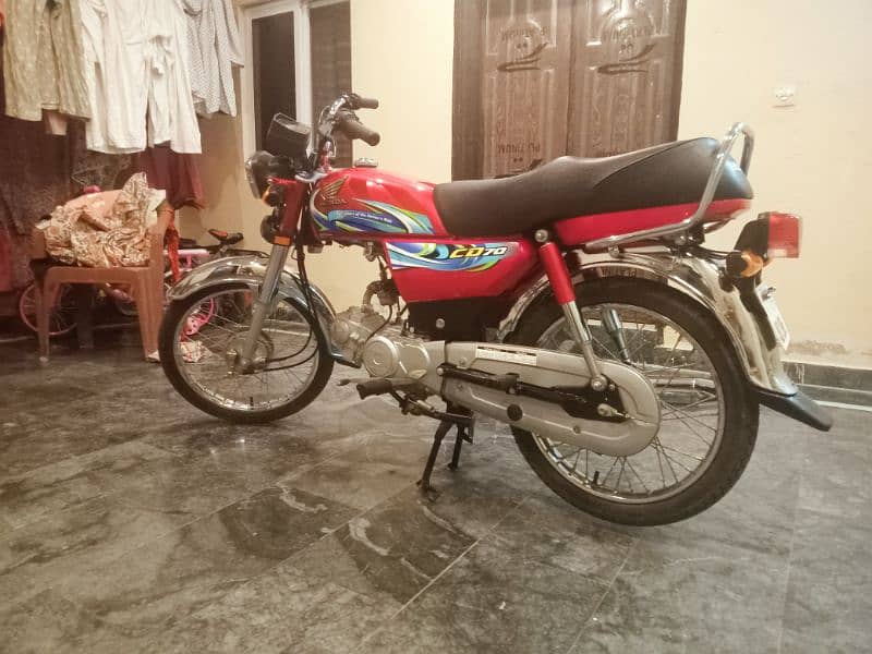 Honda CD 70 for sale 4