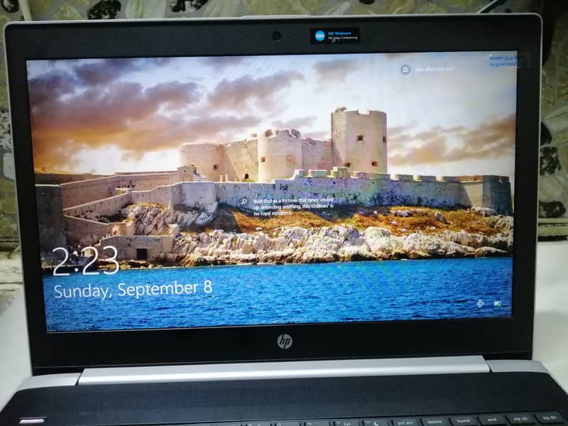 Hp probook 450 G5 8gb ram 256GB ssd N. V. M. E 10