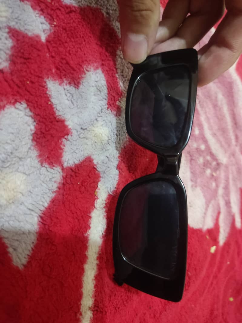 Versace Brand Original Sunglasses ( Made in Italy) 3