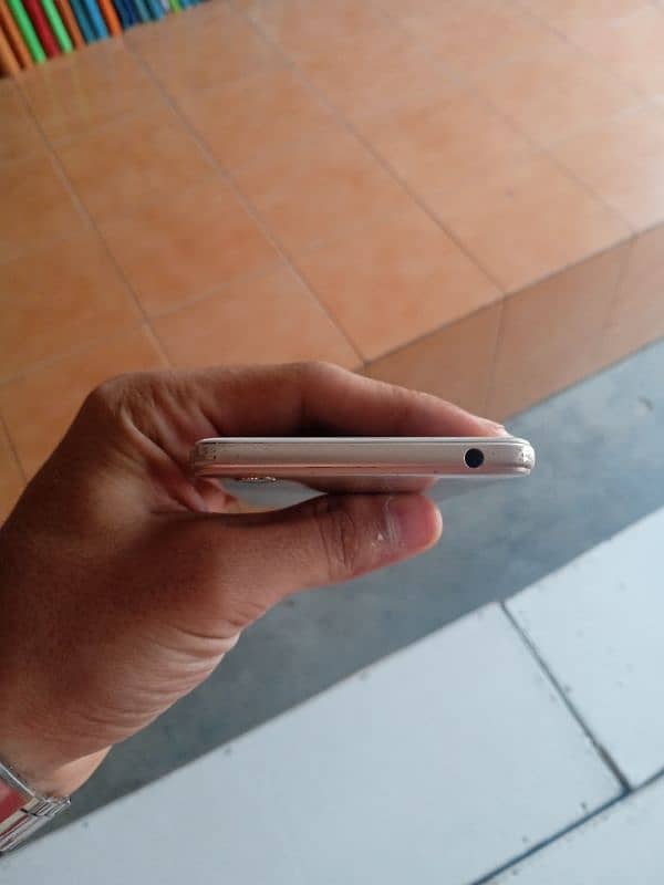 oppo a37fw gold good condition touch damage 10/7 2