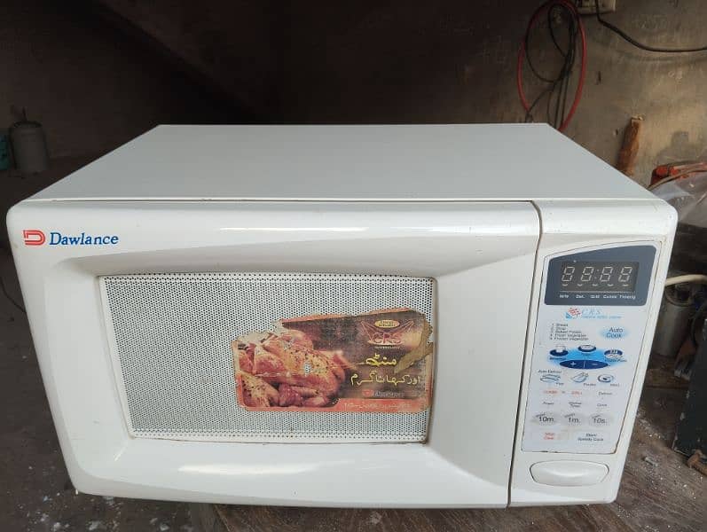 Dawlance microwave and grill oven 0