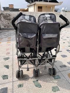 twin stroller/pram