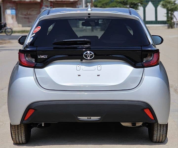 Toyota Yaris 2021 7