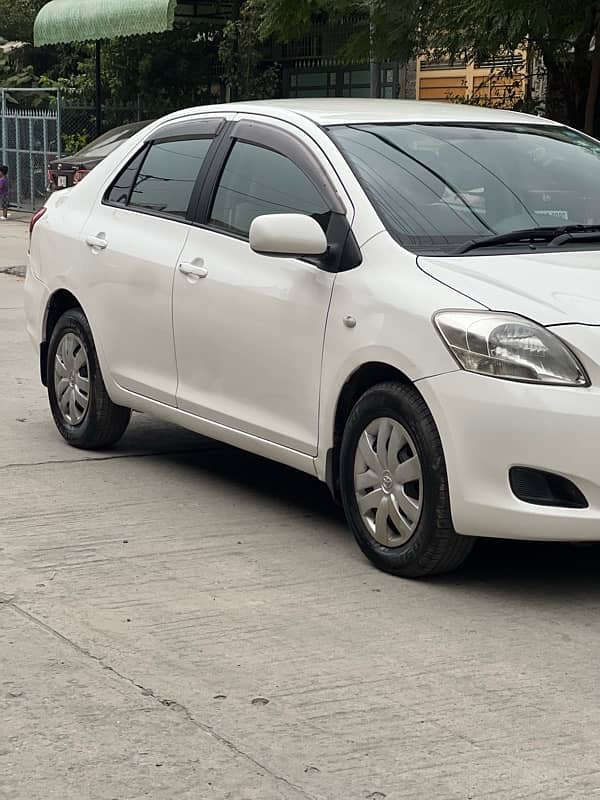 Toyota Belta 2007 1