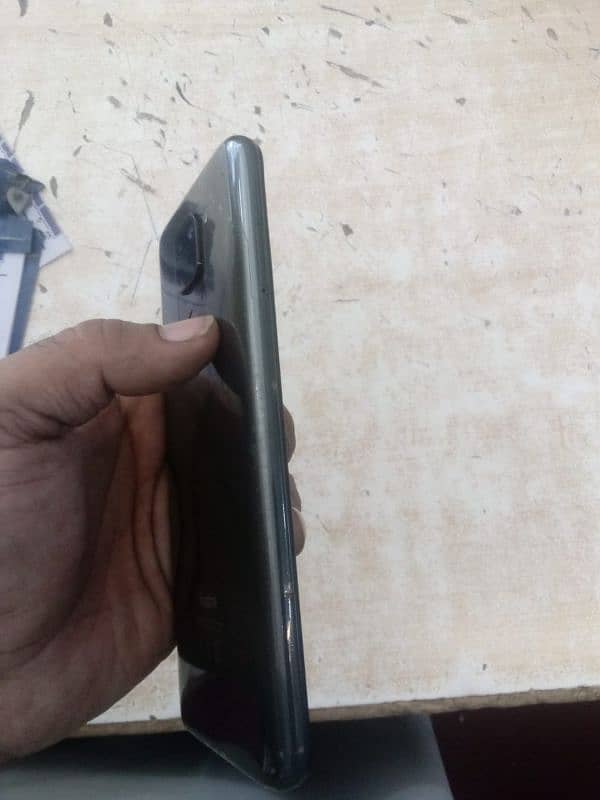 i want to sell my cell phone redmi note 9 phone lush condition 3