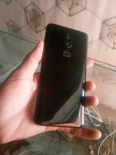 oneplus 6 for sale storage 6/128 845 snapdragon best for gaming& camra