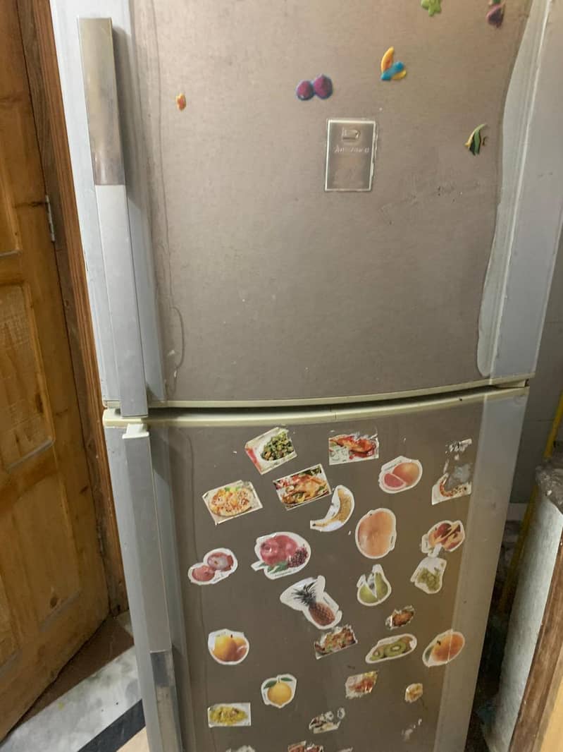 Dowlannce Fridge for sale 0348-5101486 0