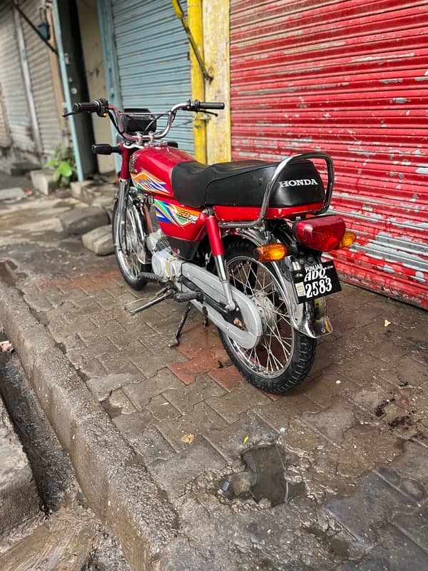 Honda cd 70 2021 total original exchange posibal 6