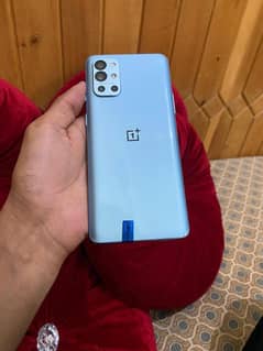 OnePlus 9R