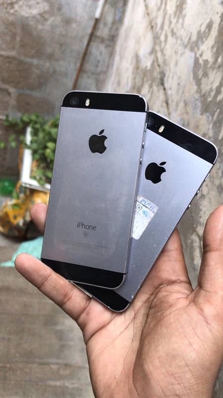 iphone 5se Non Pta Cash on delivery 4