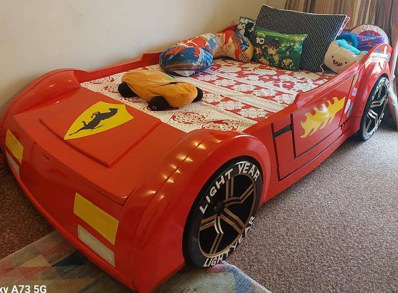 kids bed 1